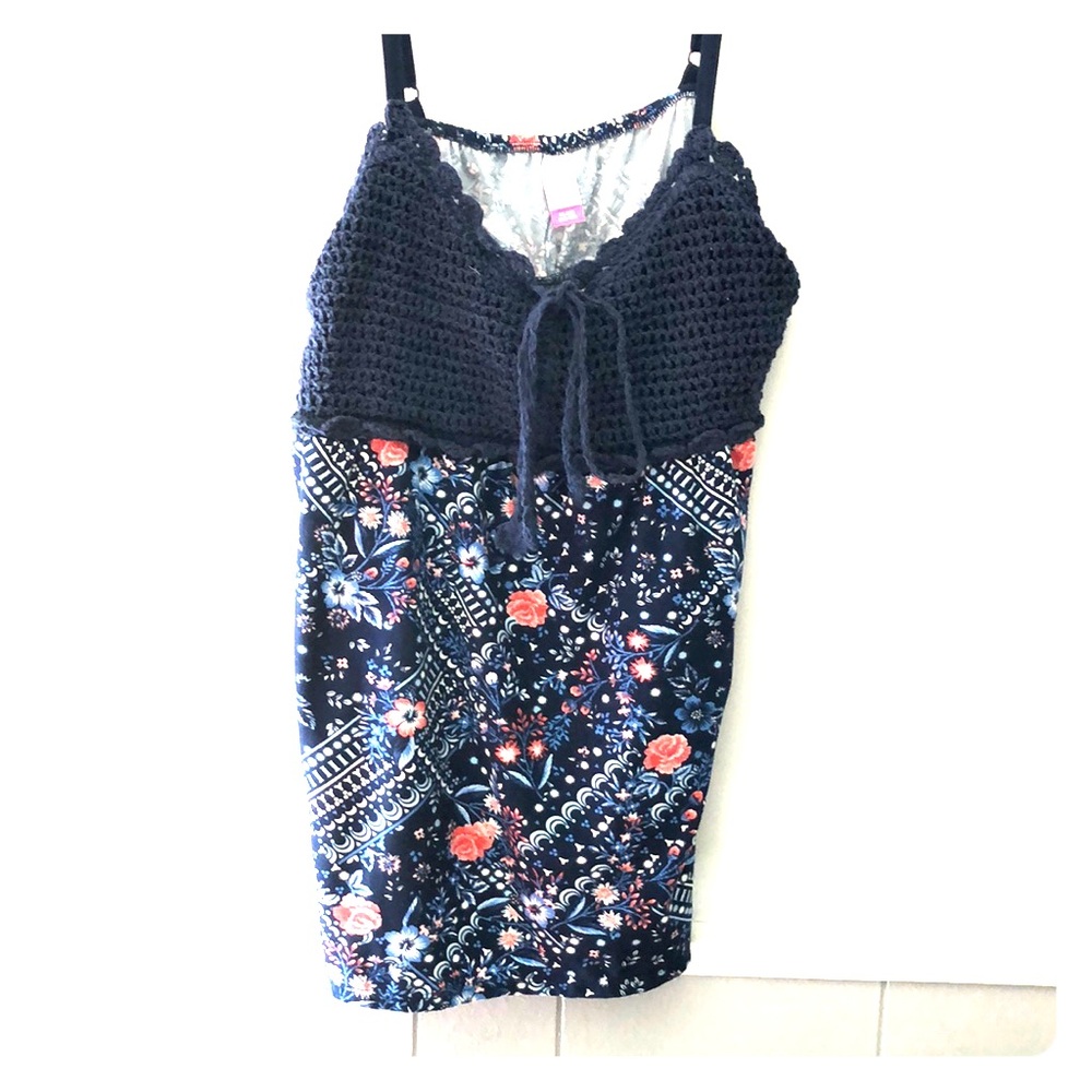 Floral Tank 🌸